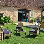 Le Domaine Du Bois Coquet La Douze