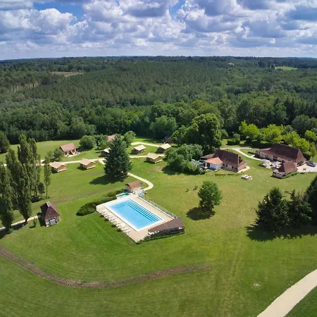 Le Domaine Du Bois Coquet 营地 *