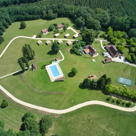 Campsite Le Domaine Du Bois Coquet *